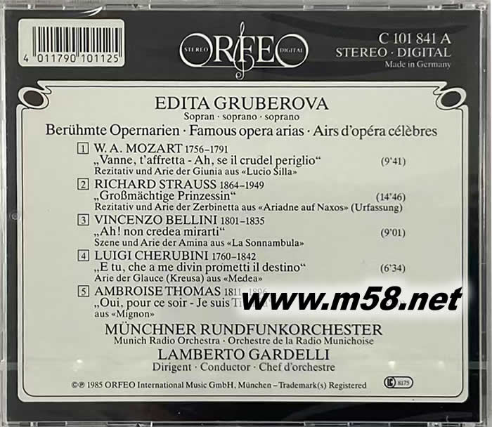 葛貝洛娃Famous Opera Arias專輯背面圖片